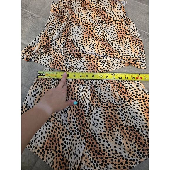 Women's Betsey Johnson Leopard Animal Print Pajama Lounge Set Cami Tank and Shor - Picture 6 of 10
